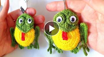 very easy to make frog keychain making Knitting Crochet Kurbağa anahtarlık yapımı