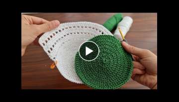  How to make a very useful crochet napkin holder. 