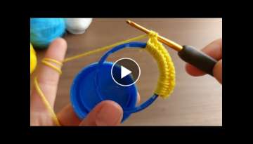 Super Easy Knitting Pattern with Plastic Bottle Ring- 